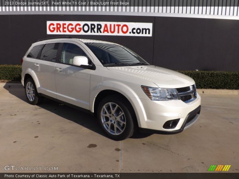 Pearl White Tri Coat / Black/Light Frost Beige 2013 Dodge Journey SXT