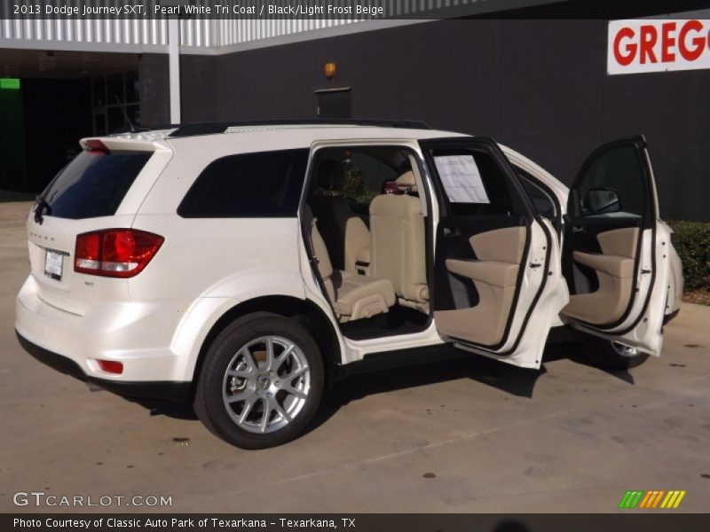 Pearl White Tri Coat / Black/Light Frost Beige 2013 Dodge Journey SXT