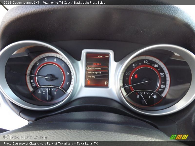 Pearl White Tri Coat / Black/Light Frost Beige 2013 Dodge Journey SXT
