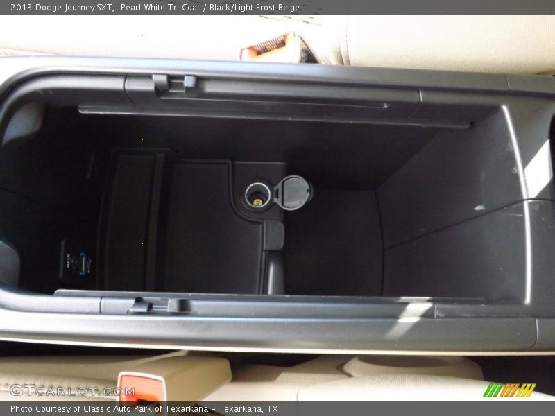 Pearl White Tri Coat / Black/Light Frost Beige 2013 Dodge Journey SXT