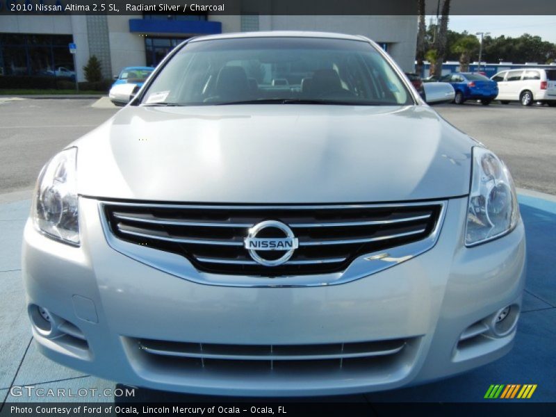 Radiant Silver / Charcoal 2010 Nissan Altima 2.5 SL
