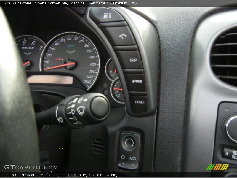 Controls of 2006 Corvette Convertible