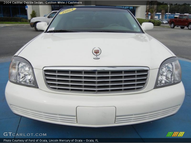 Cotillion White / Cashmere 2004 Cadillac DeVille Sedan
