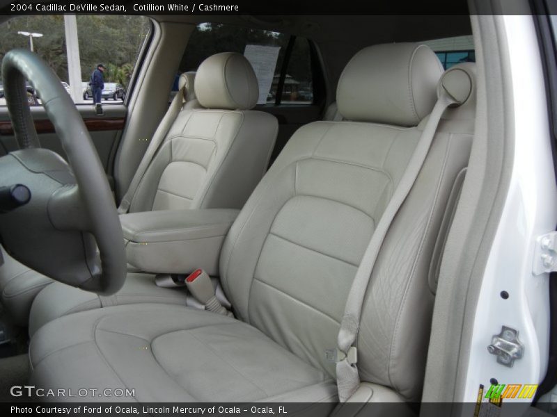 Cotillion White / Cashmere 2004 Cadillac DeVille Sedan