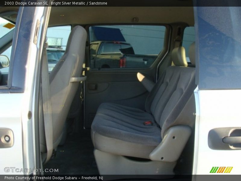 Bright Silver Metallic / Sandstone 2003 Dodge Caravan SE