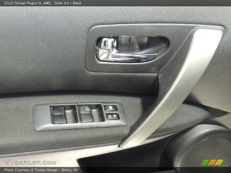 Silver Ice / Black 2010 Nissan Rogue SL AWD