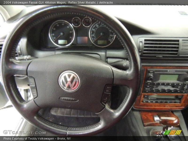  2004 Passat GLX 4Motion Wagon Steering Wheel