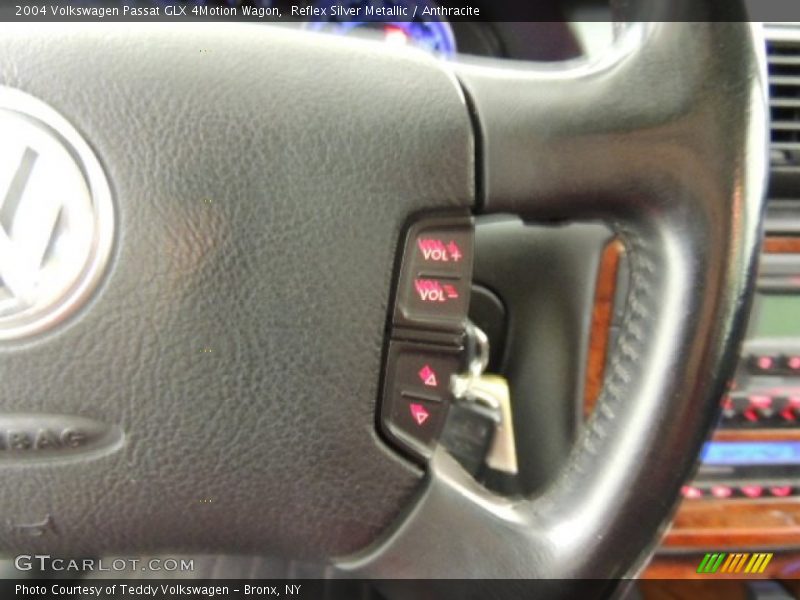 Reflex Silver Metallic / Anthracite 2004 Volkswagen Passat GLX 4Motion Wagon