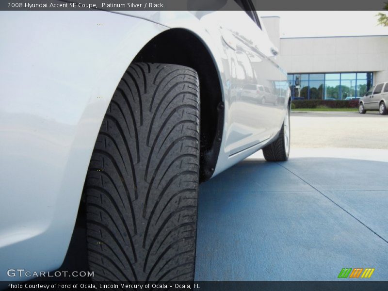 Platinum Silver / Black 2008 Hyundai Accent SE Coupe