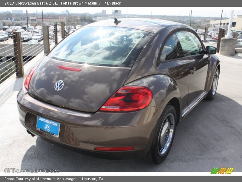 Toffee Brown Metallic / Titan Black 2013 Volkswagen Beetle 2.5L