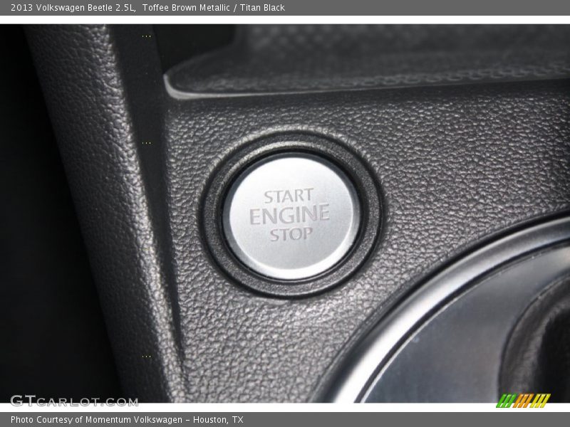 Toffee Brown Metallic / Titan Black 2013 Volkswagen Beetle 2.5L