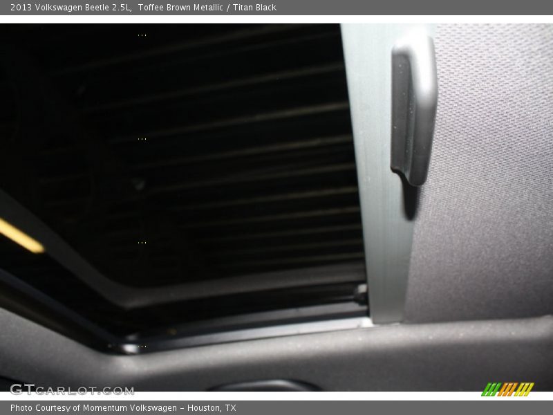 Toffee Brown Metallic / Titan Black 2013 Volkswagen Beetle 2.5L