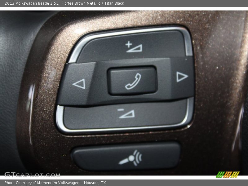 Toffee Brown Metallic / Titan Black 2013 Volkswagen Beetle 2.5L