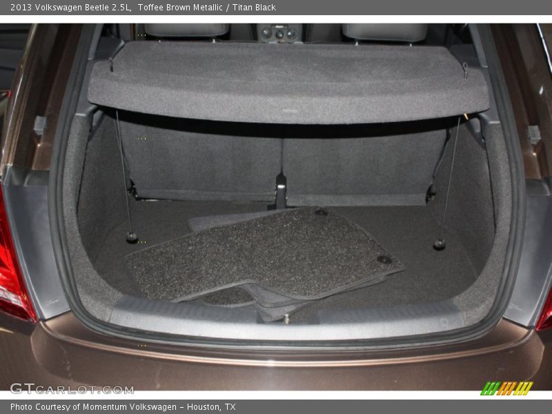  2013 Beetle 2.5L Trunk