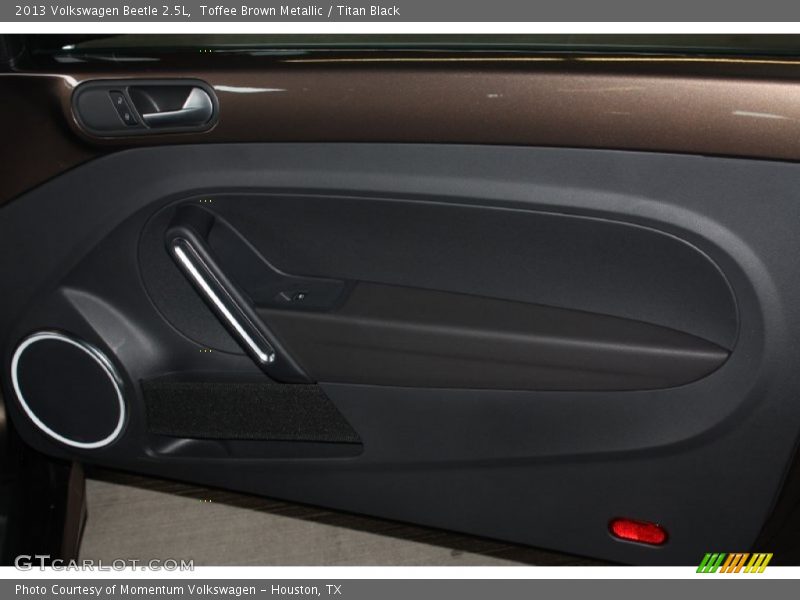 Toffee Brown Metallic / Titan Black 2013 Volkswagen Beetle 2.5L