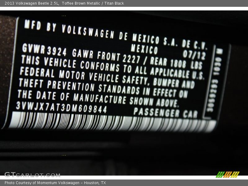 Toffee Brown Metallic / Titan Black 2013 Volkswagen Beetle 2.5L