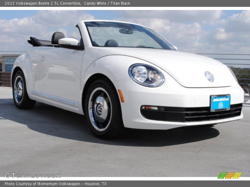 Candy White / Titan Black 2013 Volkswagen Beetle 2.5L Convertible