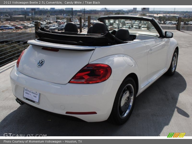 Candy White / Titan Black 2013 Volkswagen Beetle 2.5L Convertible
