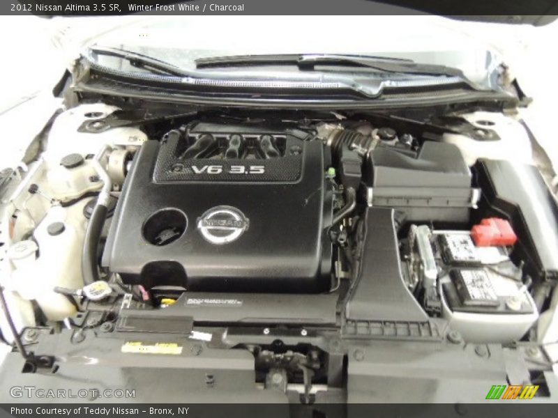 Winter Frost White / Charcoal 2012 Nissan Altima 3.5 SR