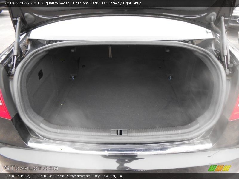  2010 A6 3.0 TFSI quattro Sedan Trunk