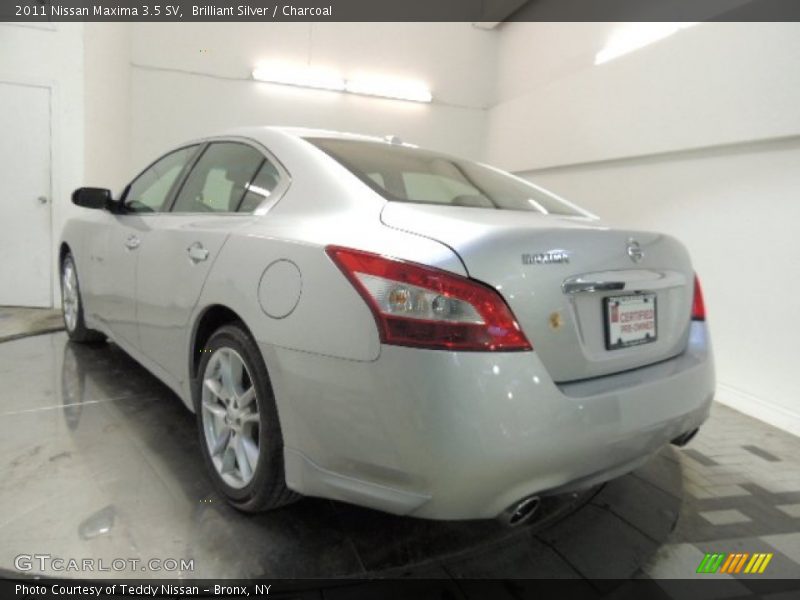 Brilliant Silver / Charcoal 2011 Nissan Maxima 3.5 SV