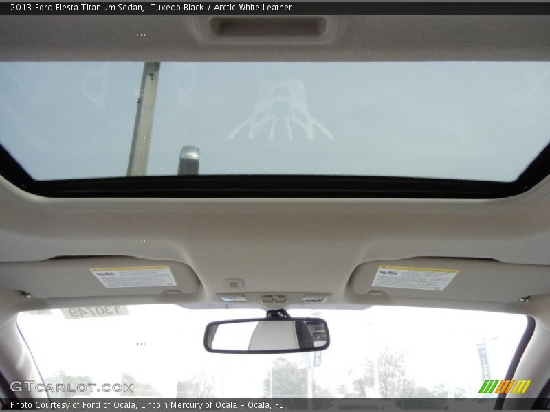 Tuxedo Black / Arctic White Leather 2013 Ford Fiesta Titanium Sedan