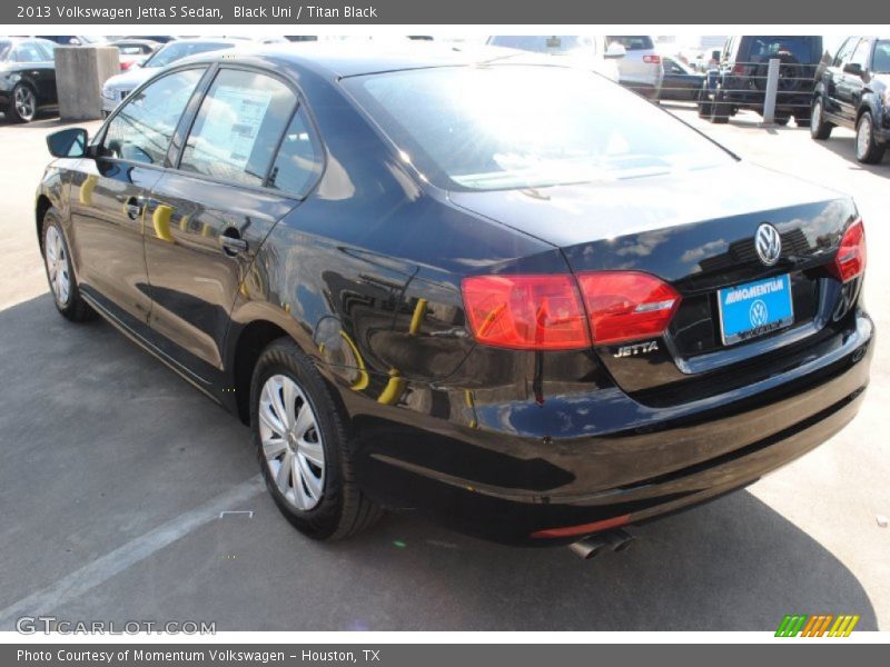 Black Uni / Titan Black 2013 Volkswagen Jetta S Sedan