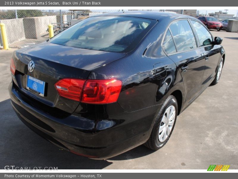 Black Uni / Titan Black 2013 Volkswagen Jetta S Sedan