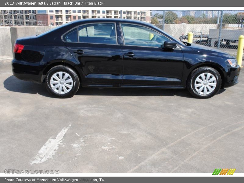 Black Uni / Titan Black 2013 Volkswagen Jetta S Sedan