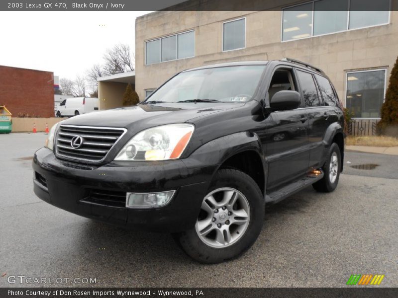 Front 3/4 View of 2003 GX 470