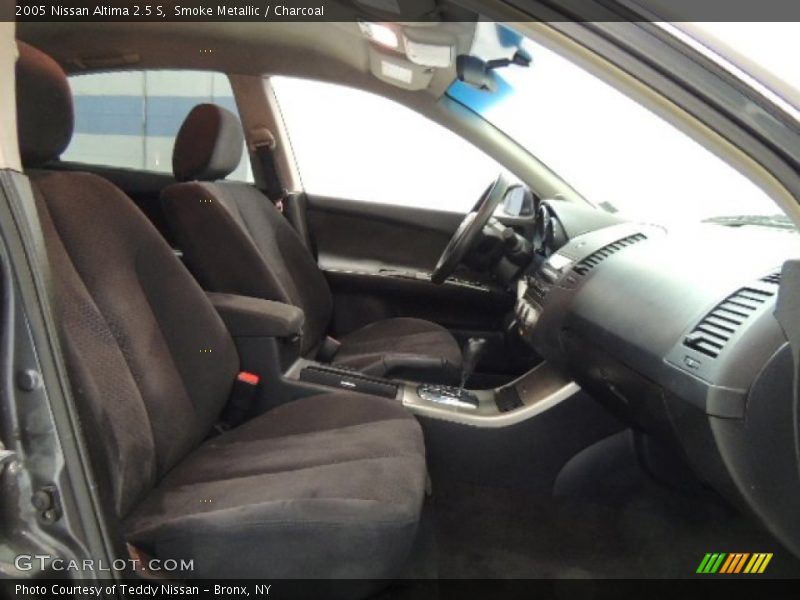 Smoke Metallic / Charcoal 2005 Nissan Altima 2.5 S