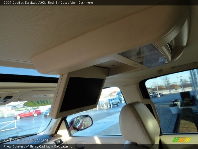 Red-E / Cocoa/Light Cashmere 2007 Cadillac Escalade AWD