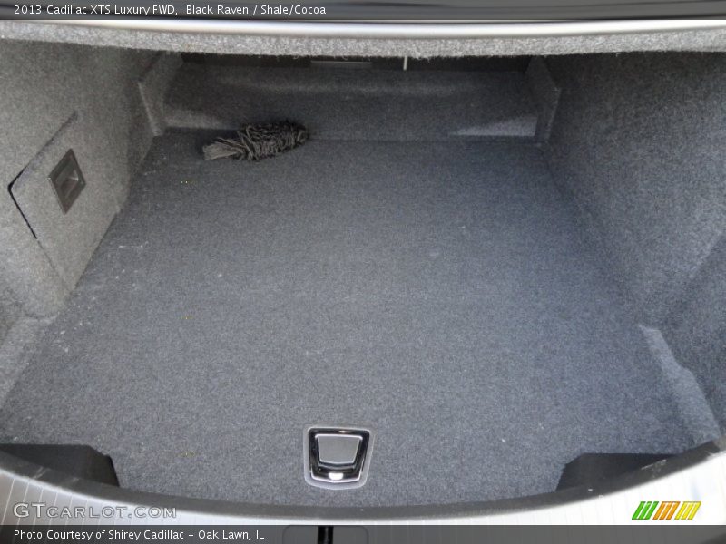 Black Raven / Shale/Cocoa 2013 Cadillac XTS Luxury FWD