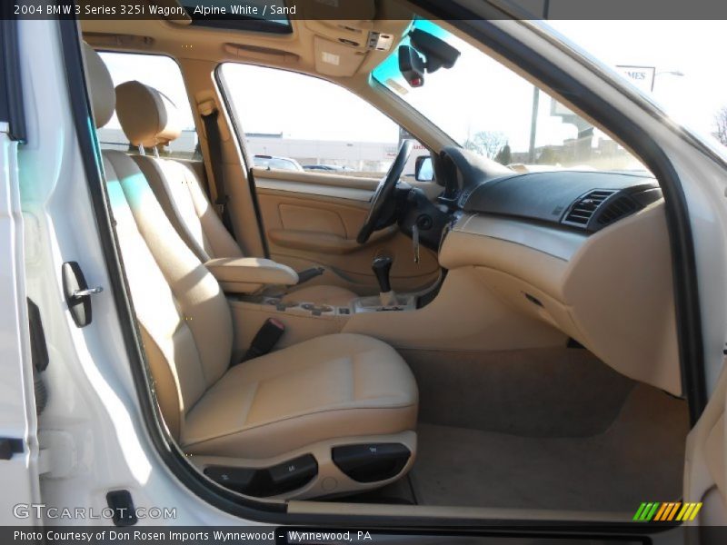 Alpine White / Sand 2004 BMW 3 Series 325i Wagon