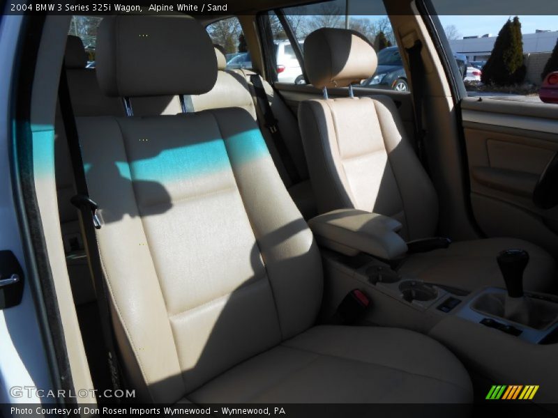 Alpine White / Sand 2004 BMW 3 Series 325i Wagon