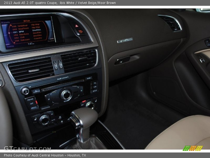 Ibis White / Velvet Beige/Moor Brown 2013 Audi A5 2.0T quattro Coupe