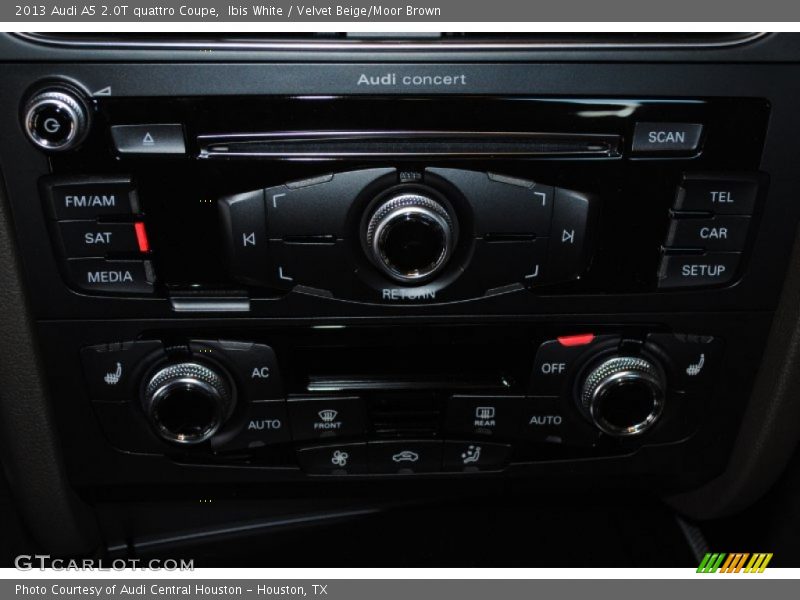 Ibis White / Velvet Beige/Moor Brown 2013 Audi A5 2.0T quattro Coupe