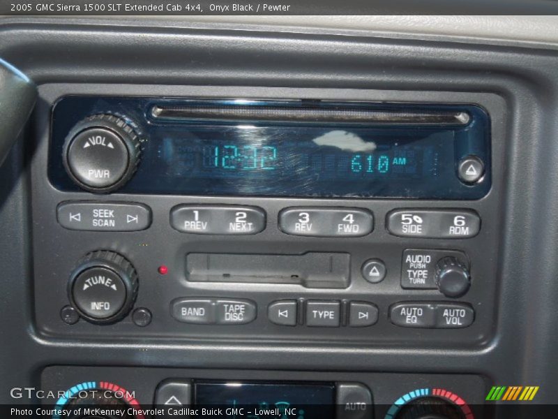 Audio System of 2005 Sierra 1500 SLT Extended Cab 4x4