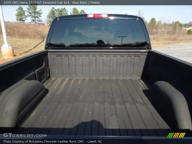 Onyx Black / Pewter 2005 GMC Sierra 1500 SLT Extended Cab 4x4