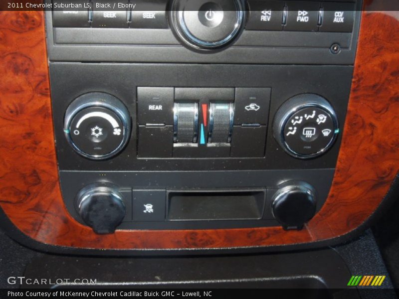 Black / Ebony 2011 Chevrolet Suburban LS