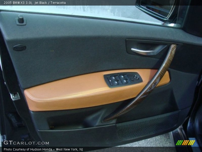 Jet Black / Terracotta 2005 BMW X3 3.0i