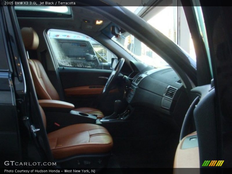 Jet Black / Terracotta 2005 BMW X3 3.0i