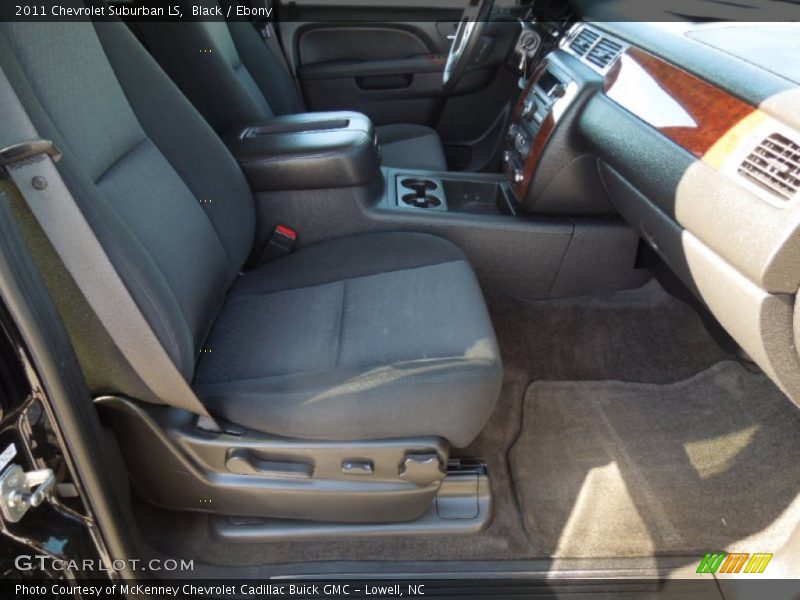 Black / Ebony 2011 Chevrolet Suburban LS