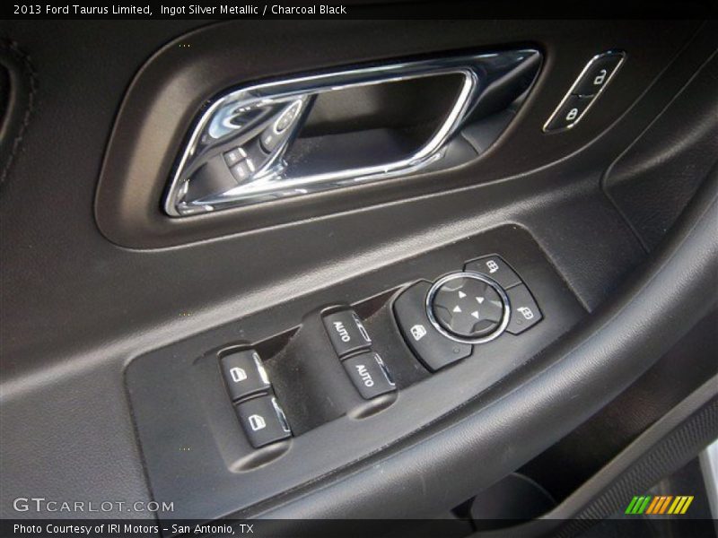 Ingot Silver Metallic / Charcoal Black 2013 Ford Taurus Limited
