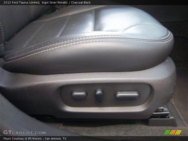Ingot Silver Metallic / Charcoal Black 2013 Ford Taurus Limited