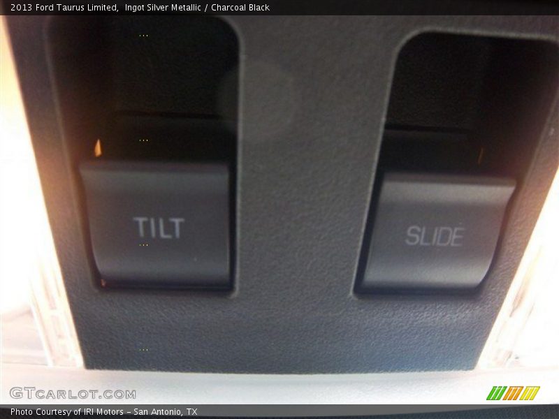 Ingot Silver Metallic / Charcoal Black 2013 Ford Taurus Limited