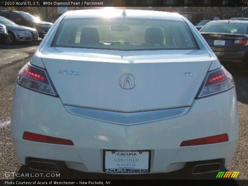 White Diamond Pearl / Parchment 2010 Acura TL 3.5