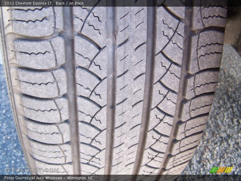Black / Jet Black 2011 Chevrolet Equinox LT