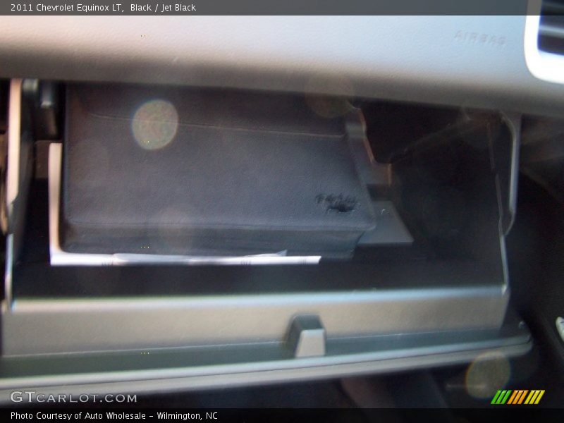 Black / Jet Black 2011 Chevrolet Equinox LT