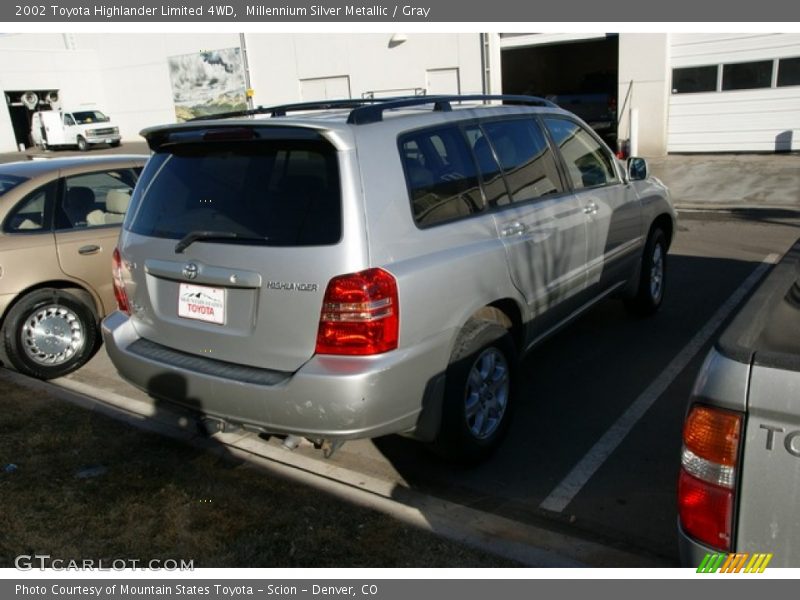 Millennium Silver Metallic / Gray 2002 Toyota Highlander Limited 4WD